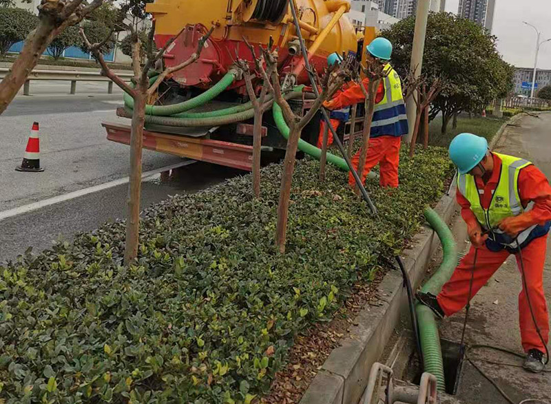 嵊州市政管道清淤